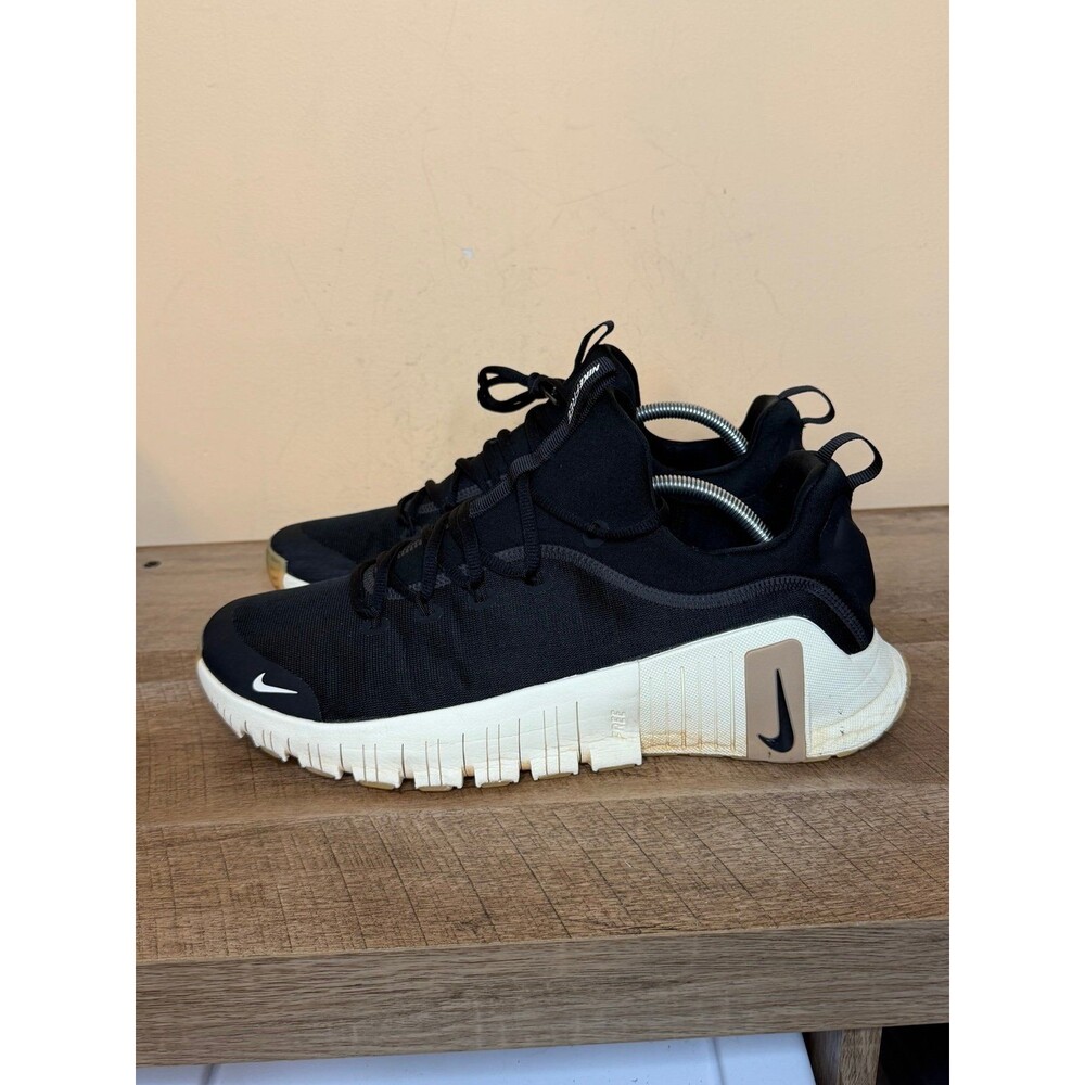 Nike Free Metcon 6 men’s size 12 shoes black white training sneakers
